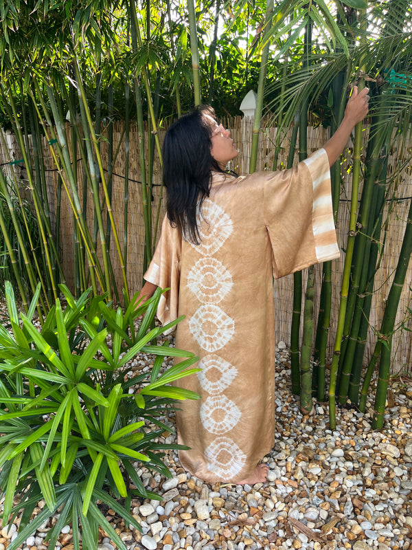 Nude Echo Kimono